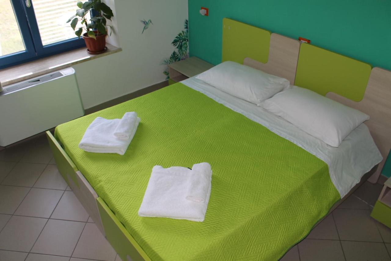 Basilicata Al Volo Hostel Brindisi Montagna Exterior photo